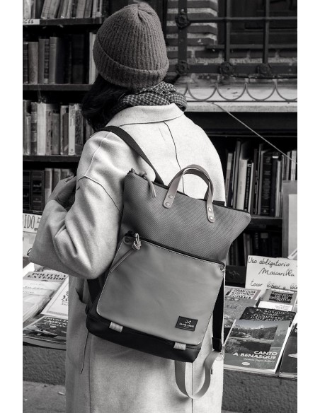 Mochila Daniel Chong Book Holder impermeable - UNISEX