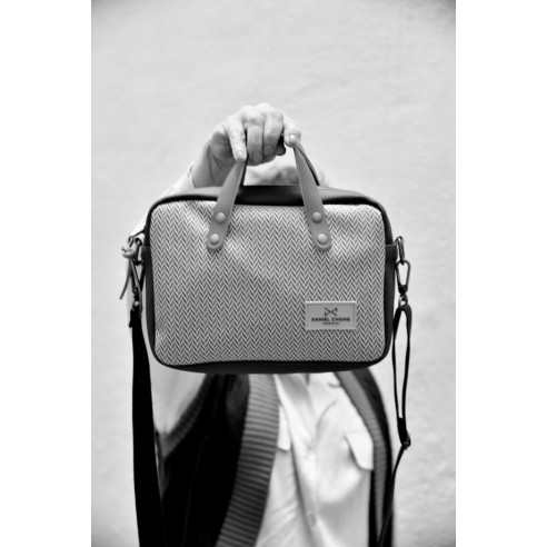 Bandolera Daniel Chong Urban Box con asas