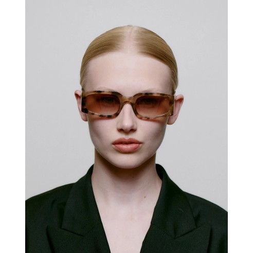 A.KJAERBEDE Alex Coquina, Gafas de sol