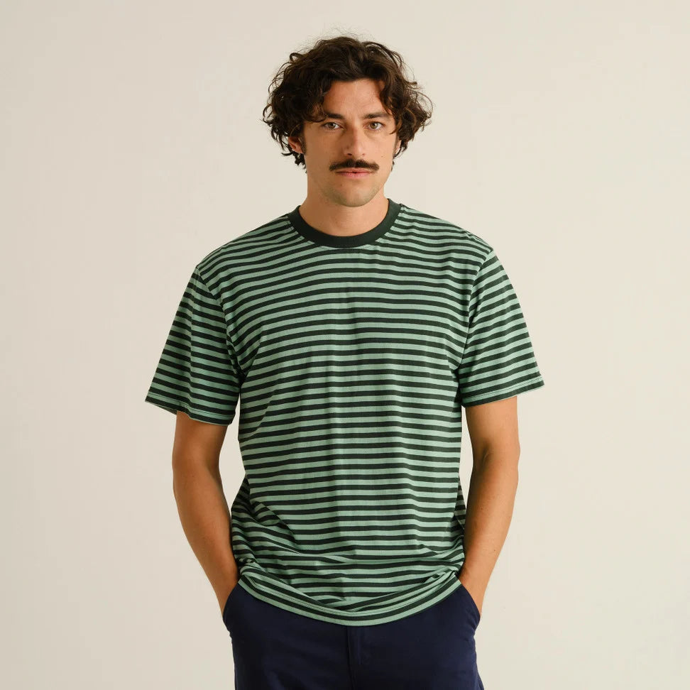 Camiseta Dedicated Stockholm Stripes Dark Green / Granite Green