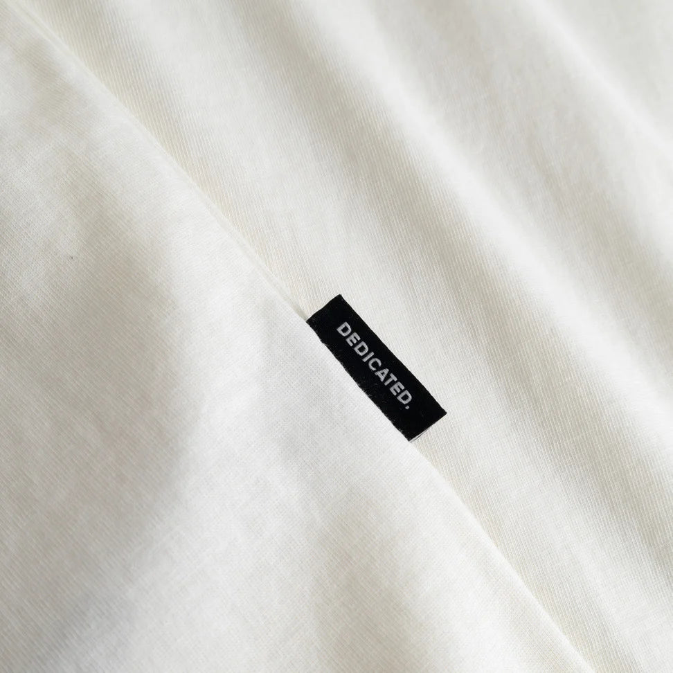 Camiseta Dedicated Stockholm Camp Crew Off-white