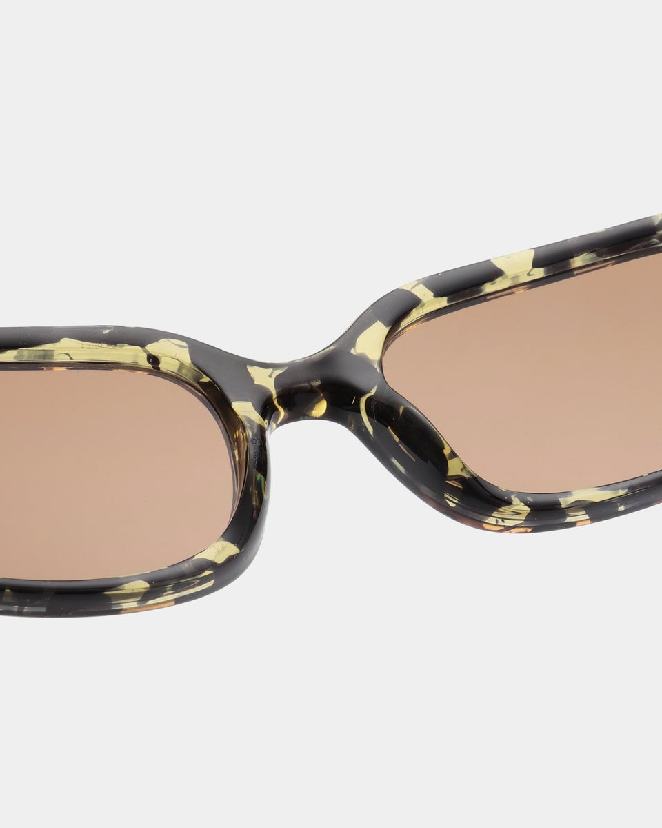 A.KJAERBEDE Will Black/Yellow Tortoise, Gafas de Sol