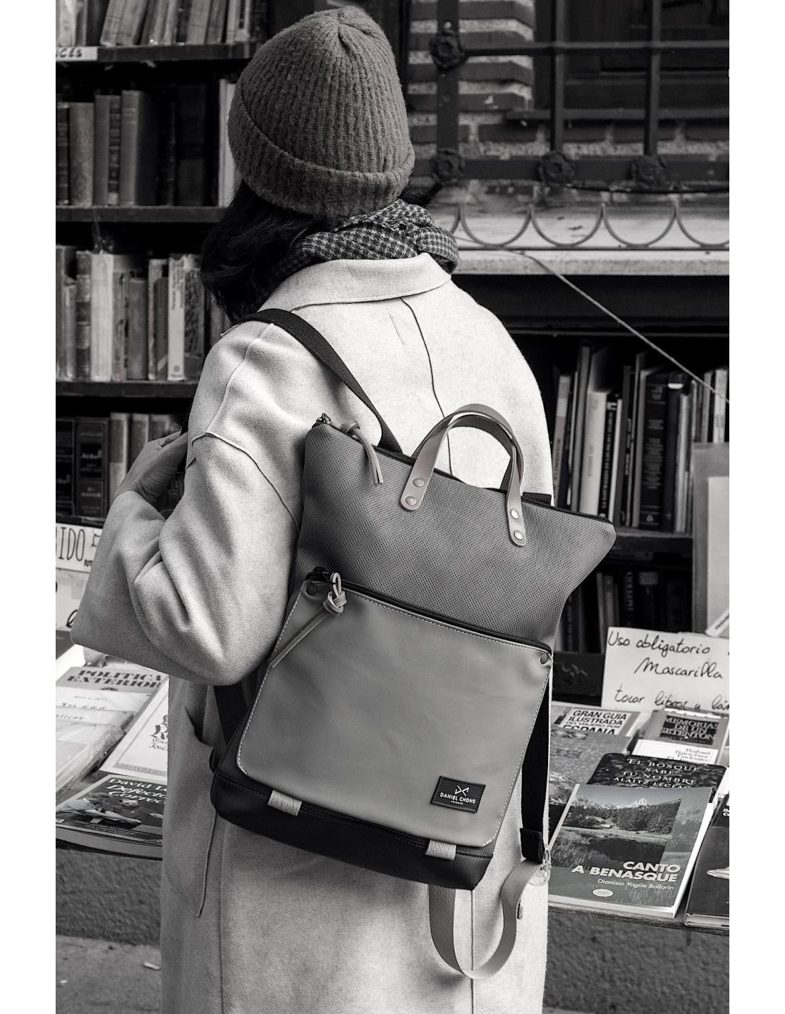 Mochila Daniel Chong Book Holder impermeable DZ