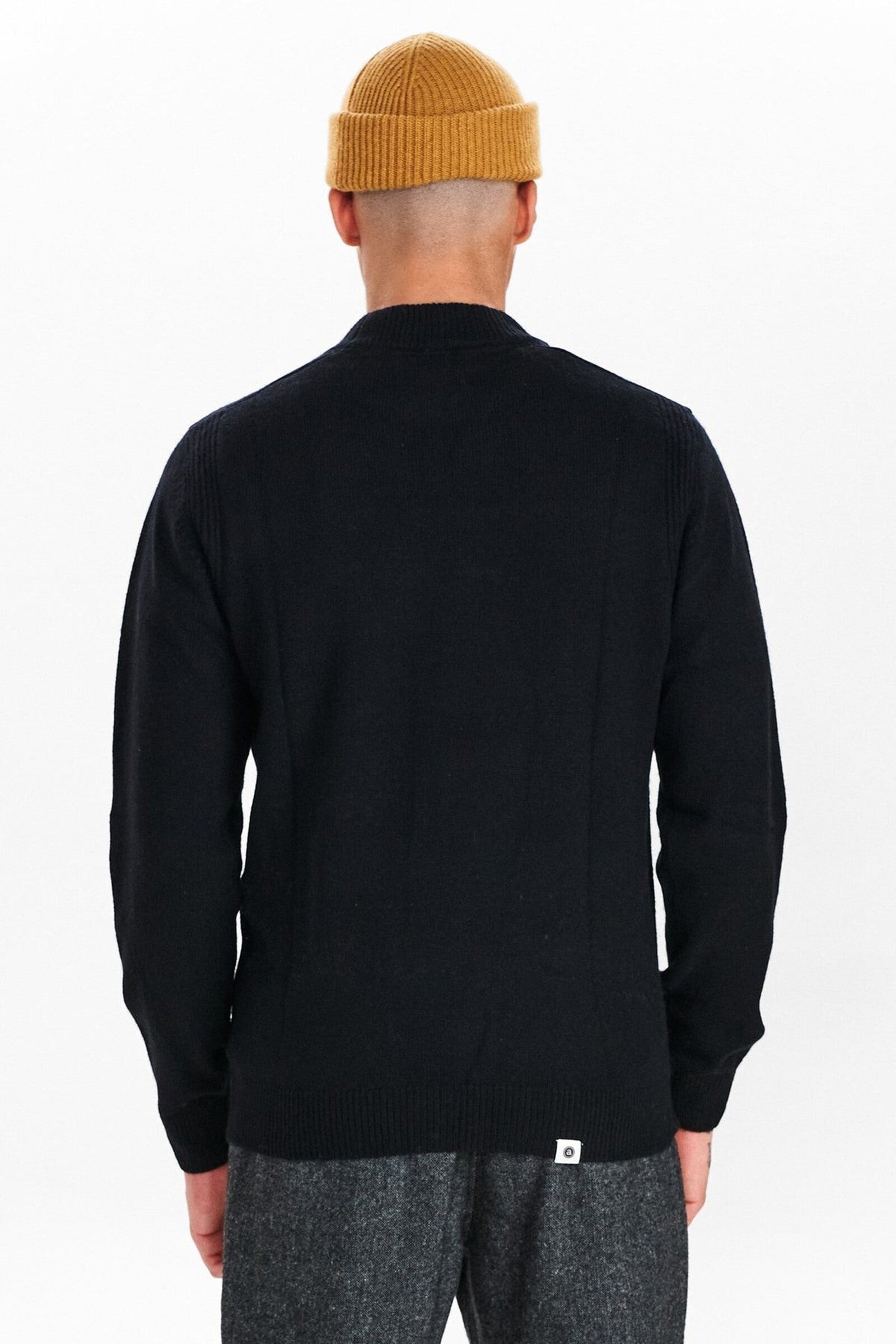Jersey Anerkjendt Akrico Lambswool knit Negro