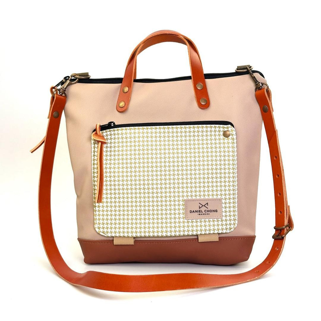 Bandolera Daniel Chong Cuadrada Book Holder DZ