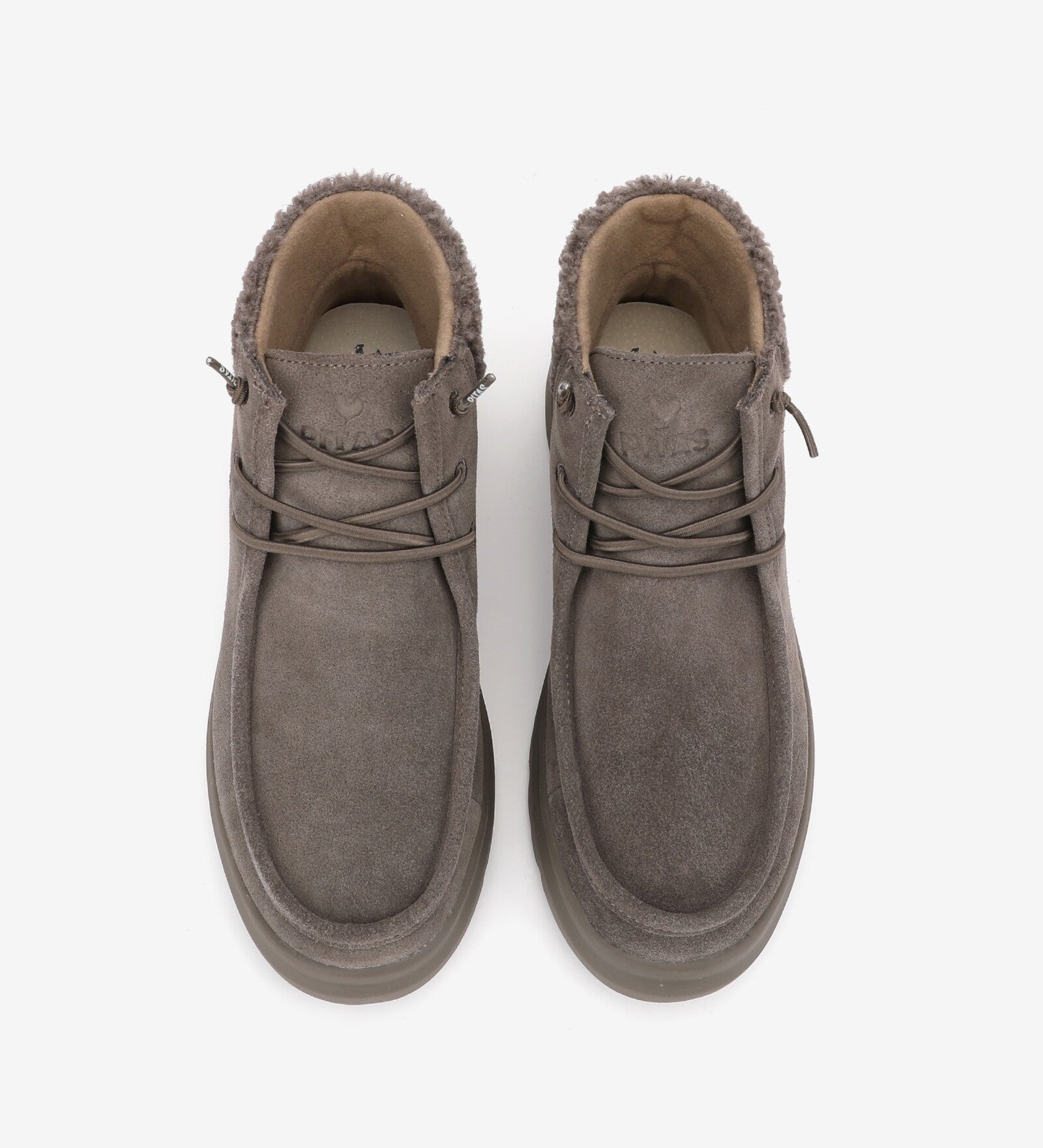 Detalle cuello textil botas Pitas Berna ultraligeras