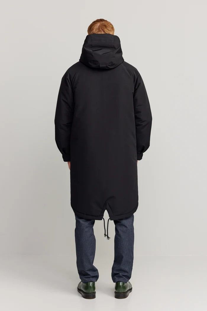 Abrigo Makia Observer Jacket Negro