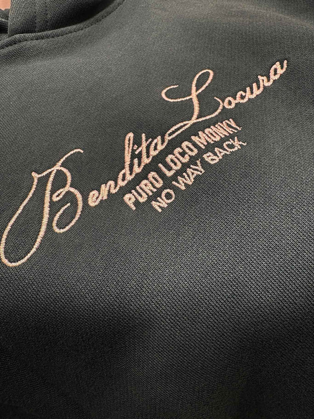 Sudadera Loco Monky Bendita Locura Verde oscuro