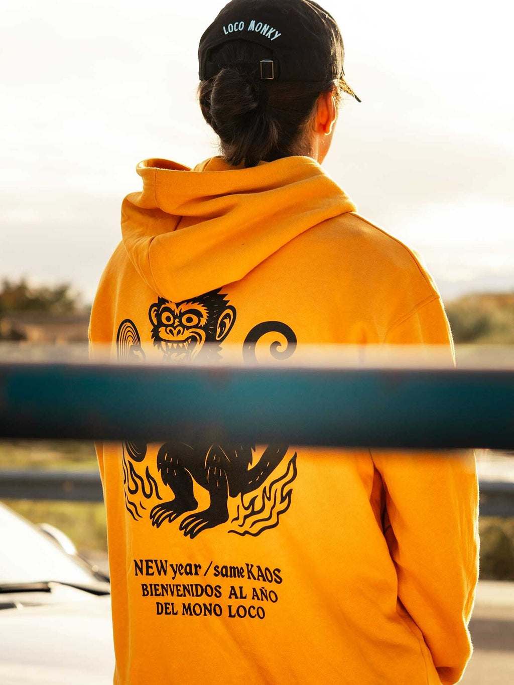 Sudadera Loco Monky New Year Mostaza