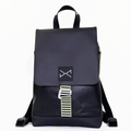 Mochila Daniel Chong The Hook solapa negra Impermeable DZ