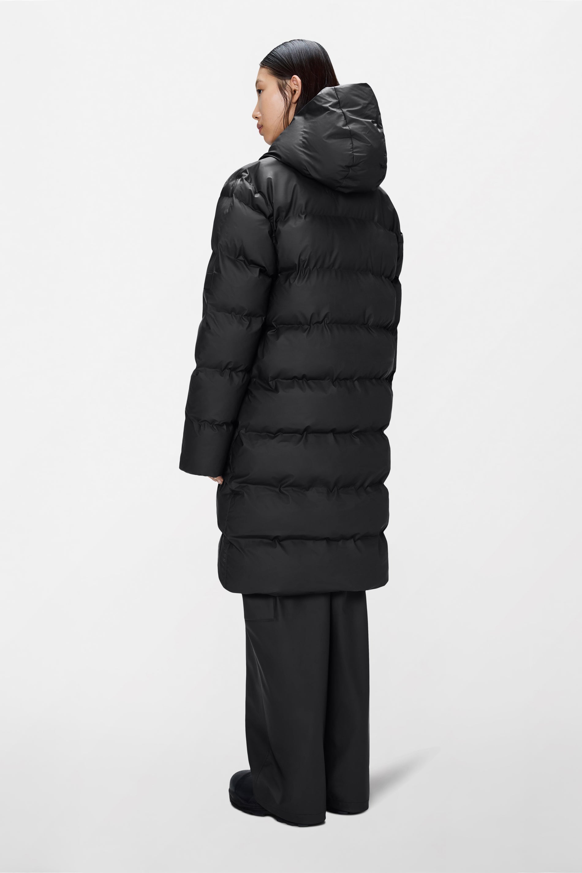 Abrigo Rains Alta Longer Puffer Jacket W3T4 Negro