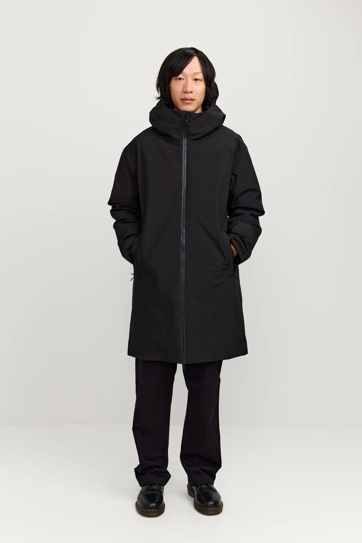 Abrigo Makia Pacific Jacket Black