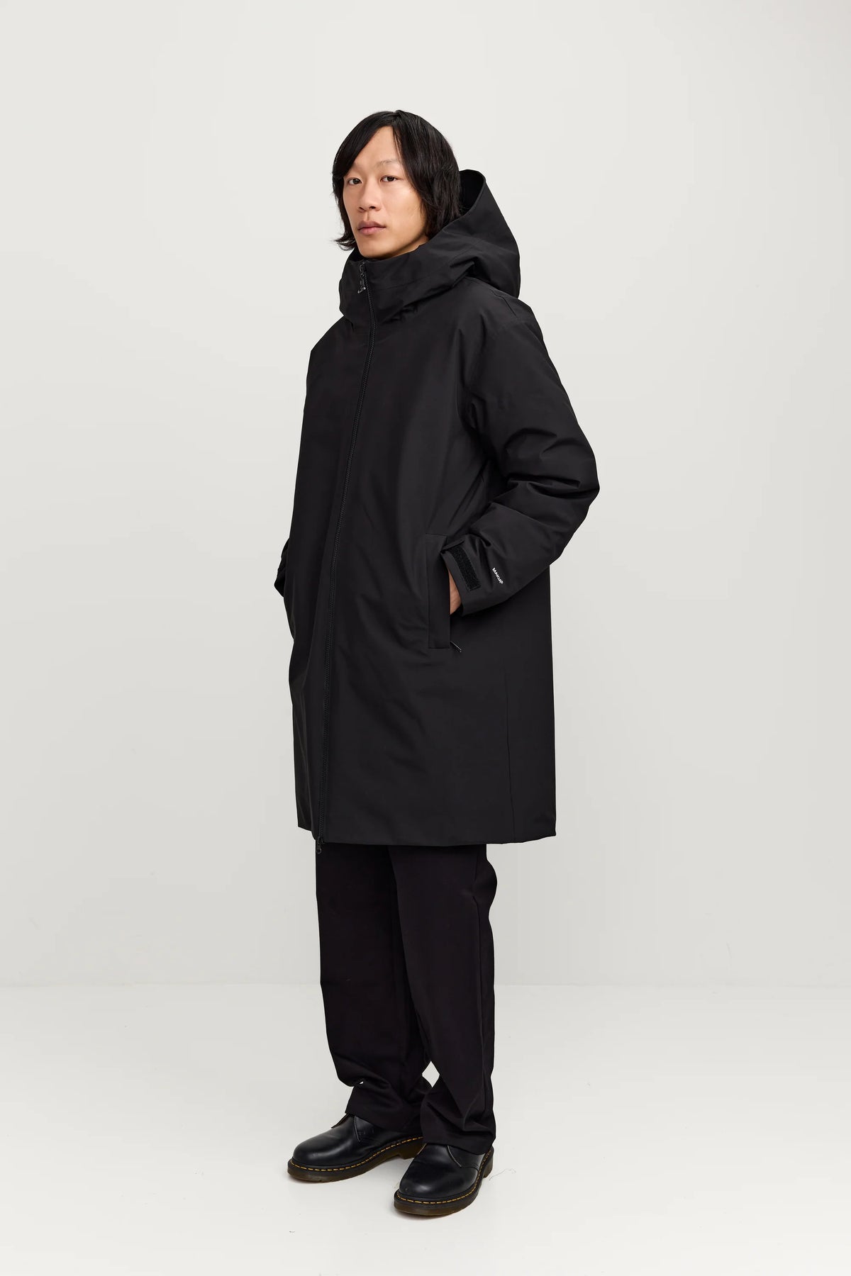 Abrigo Makia Pacific Jacket Black