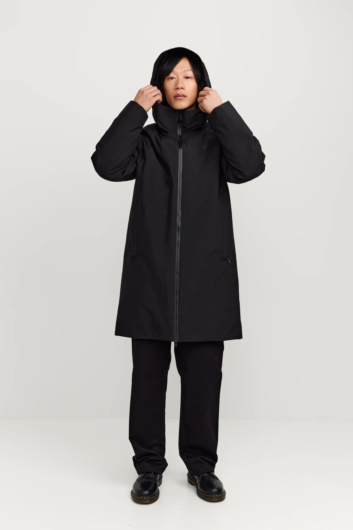 Abrigo Makia Pacific Jacket Black