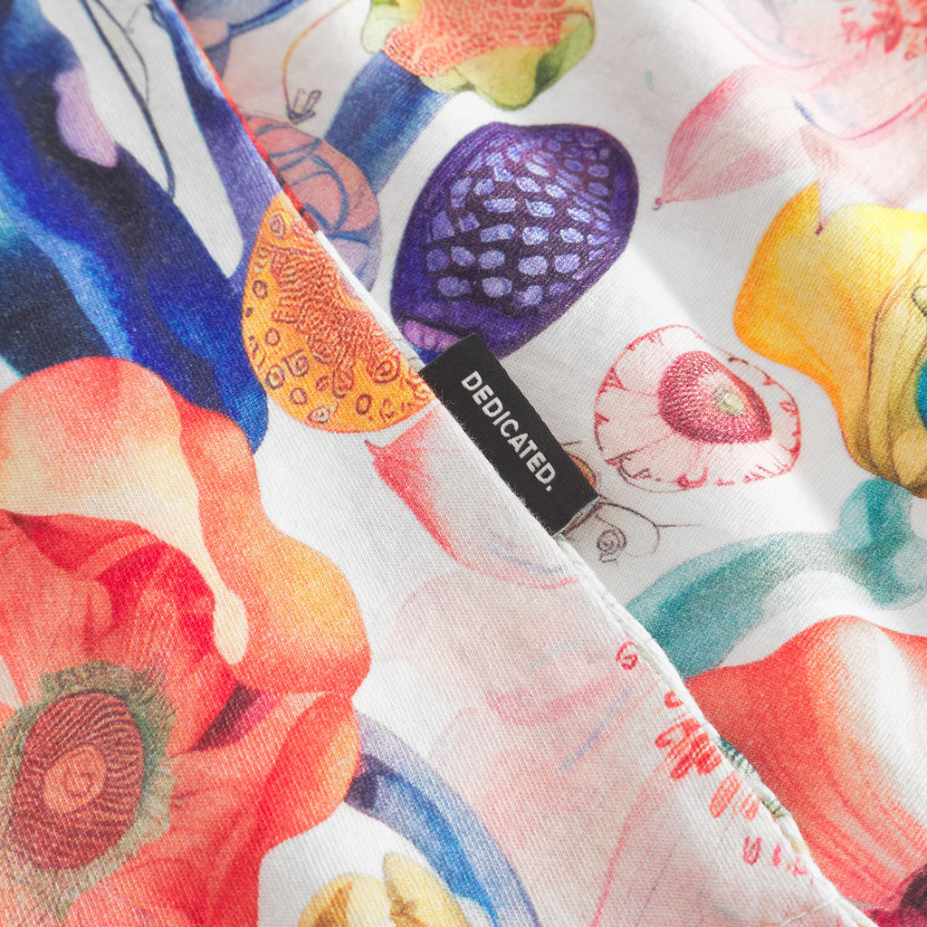 Camiseta Dedicated Visby Fantasy Flowers Multi Color