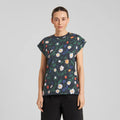 Camiseta Dedicated Visby Strawberry Field Black