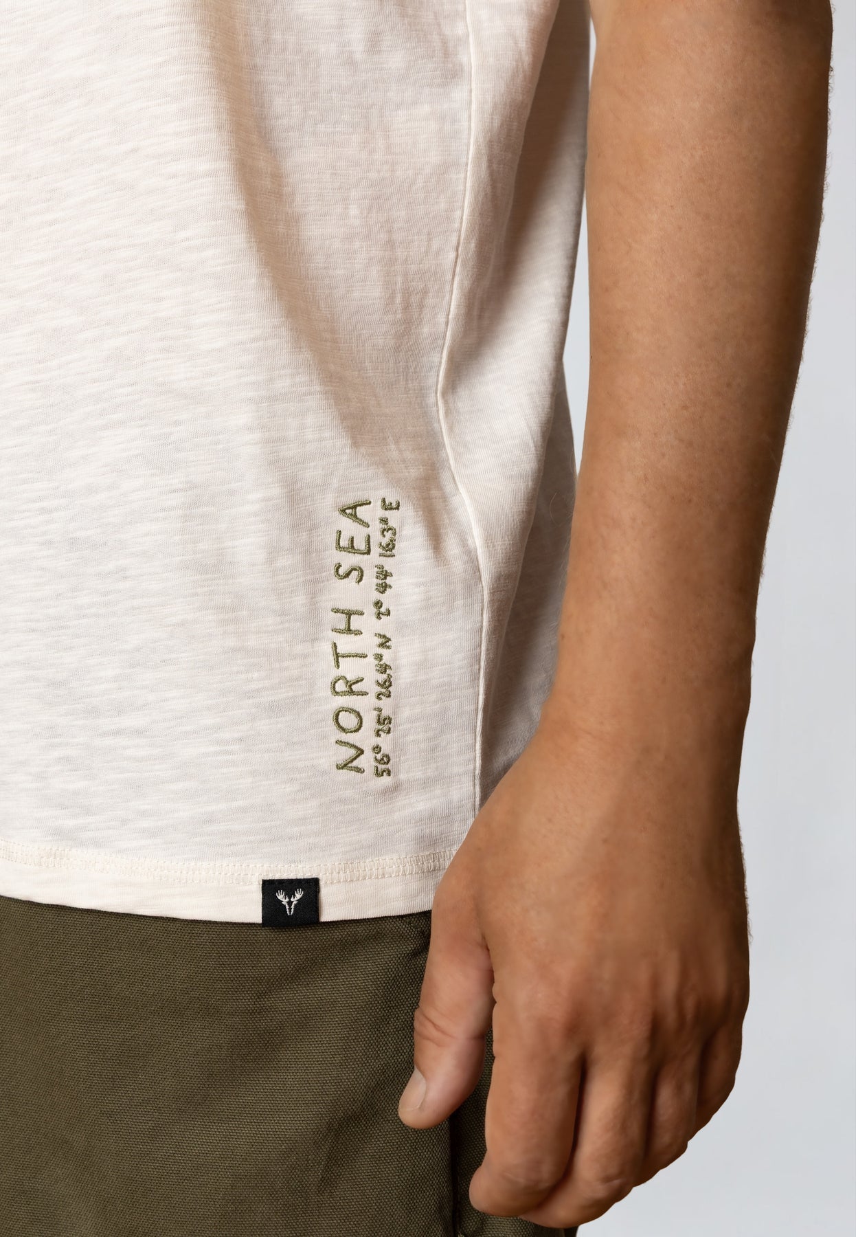 Camiseta Fat Moose Vacation Ecru