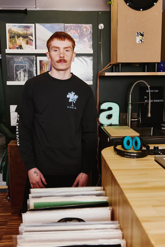 T-shirt noir Makia Elements