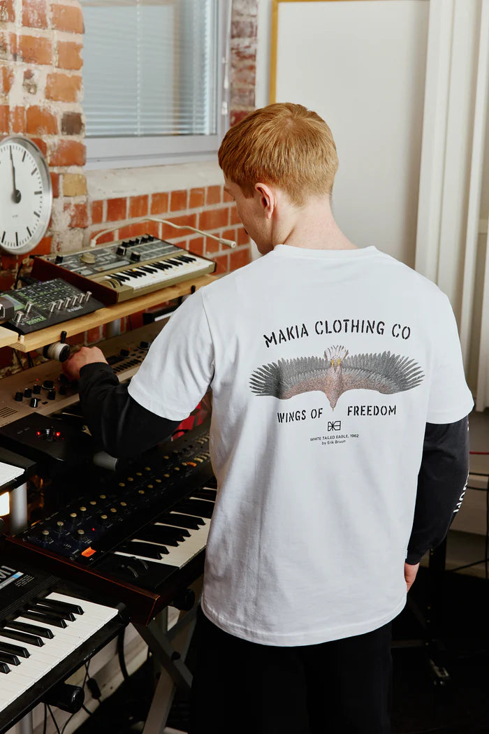 Camiseta Makia Wings Blanco
