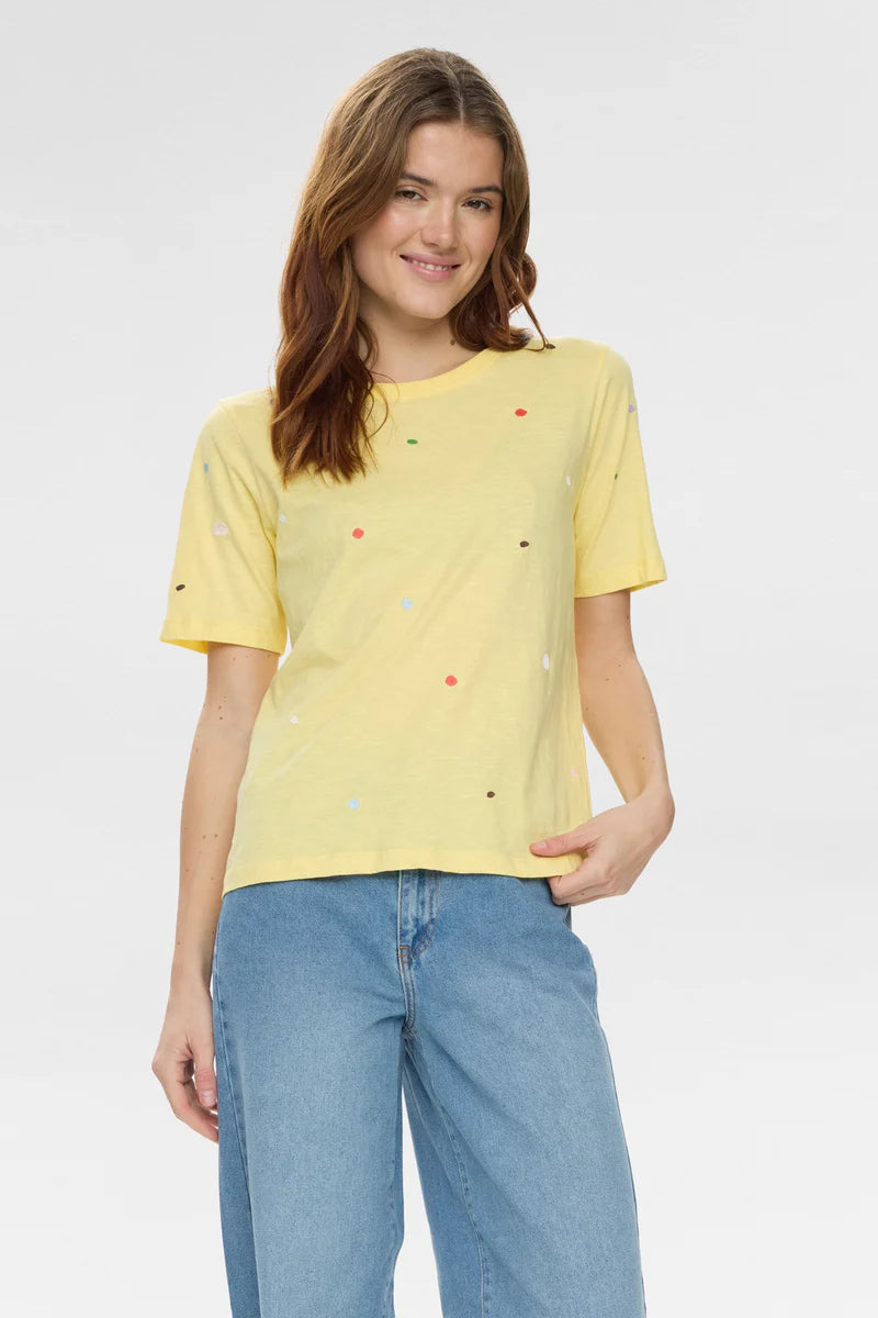 Camiseta Nümph Nudelora Amarillo
