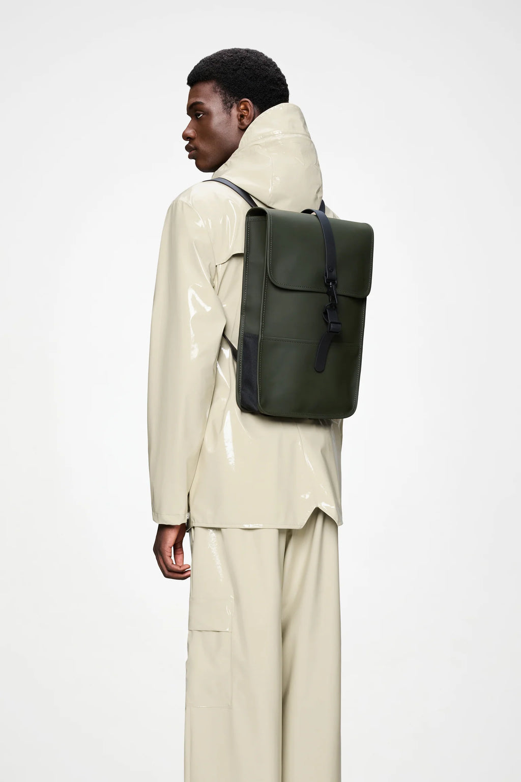 Mochila Rains Mini W3 Impermeable Verde