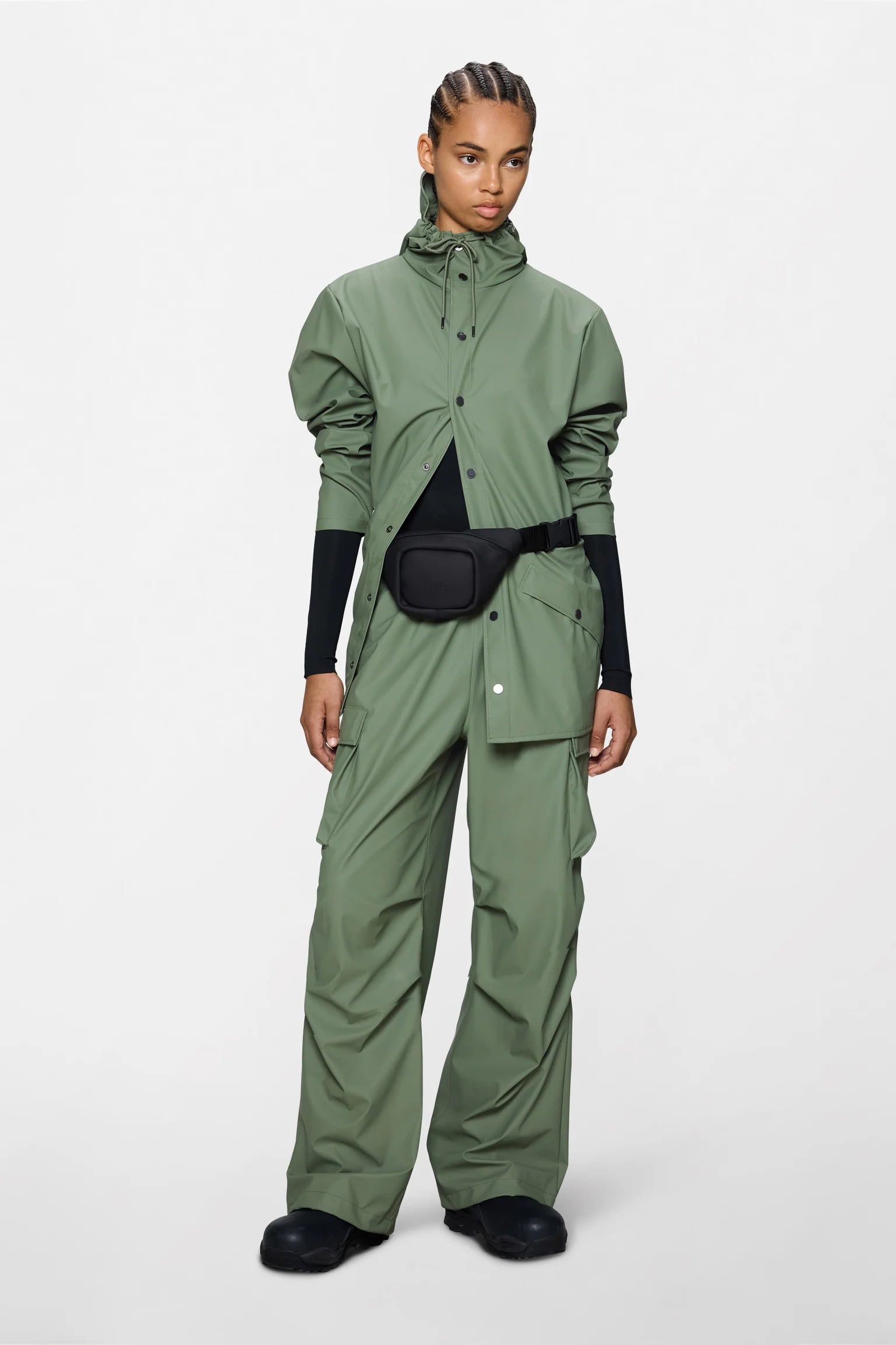 Chaqueta Rains Jacket W3 Impermeable Verde Well - Diseño Minimalista