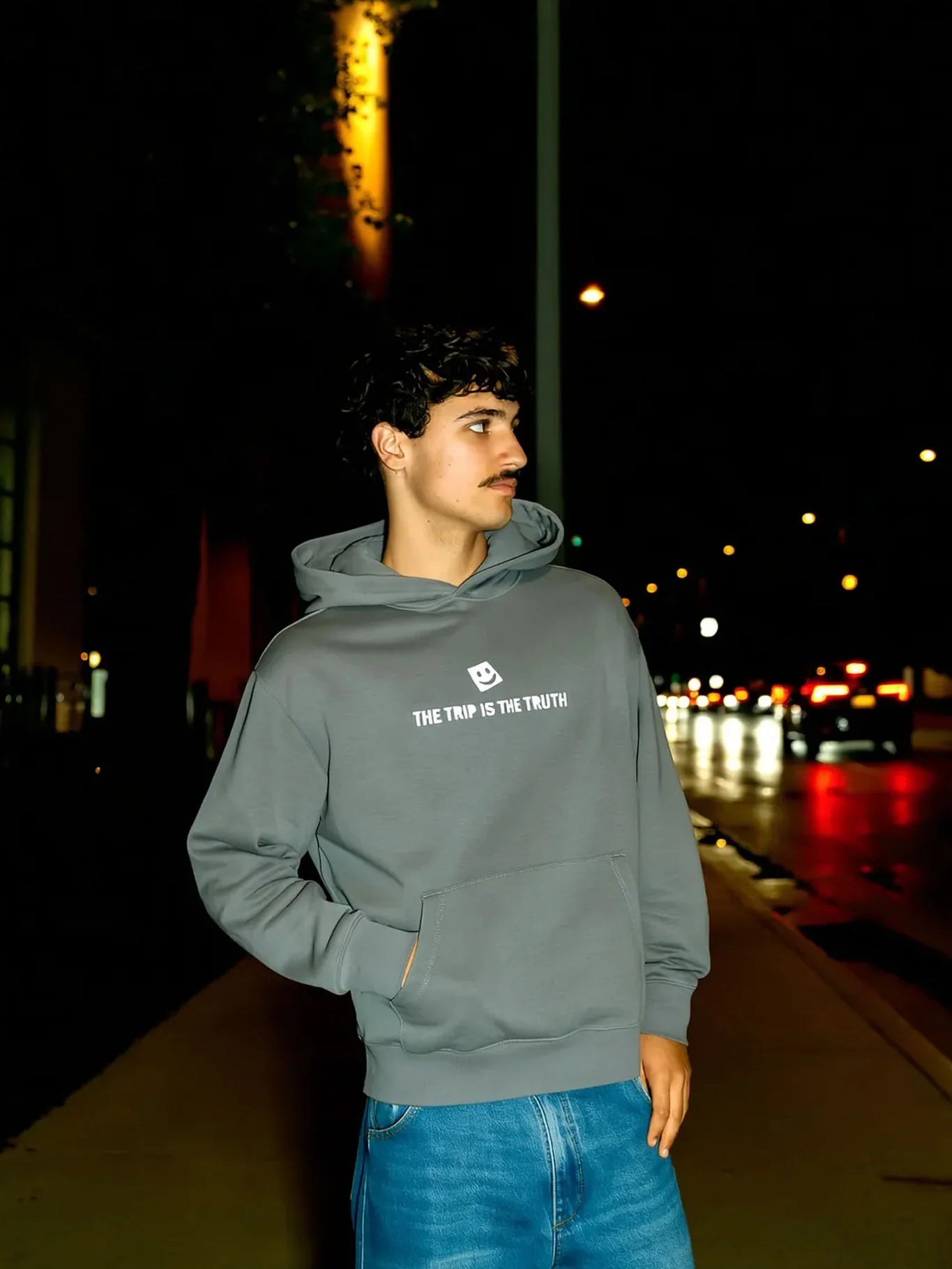 Sudadera Unisex Trip de Loco Monky Deep Grey